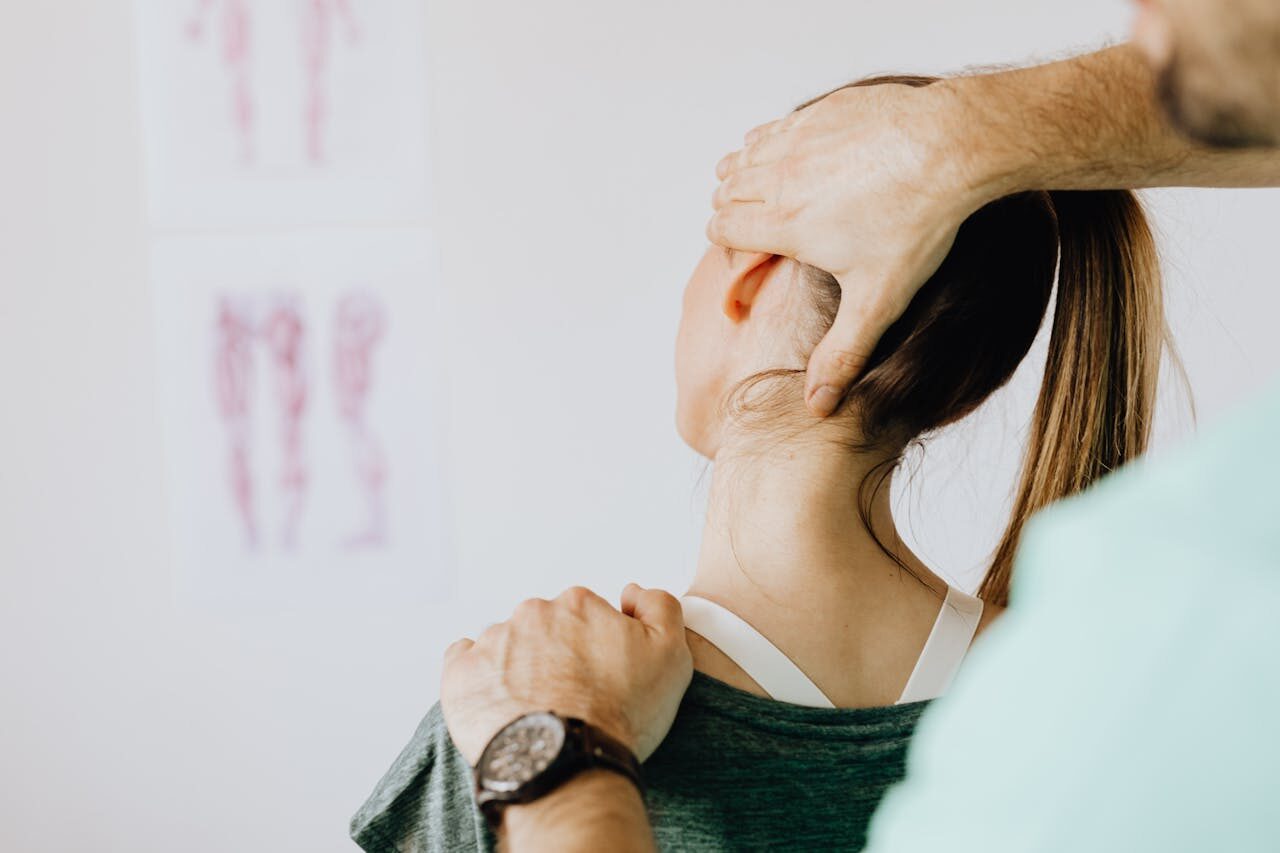 mujer en fisioterapia